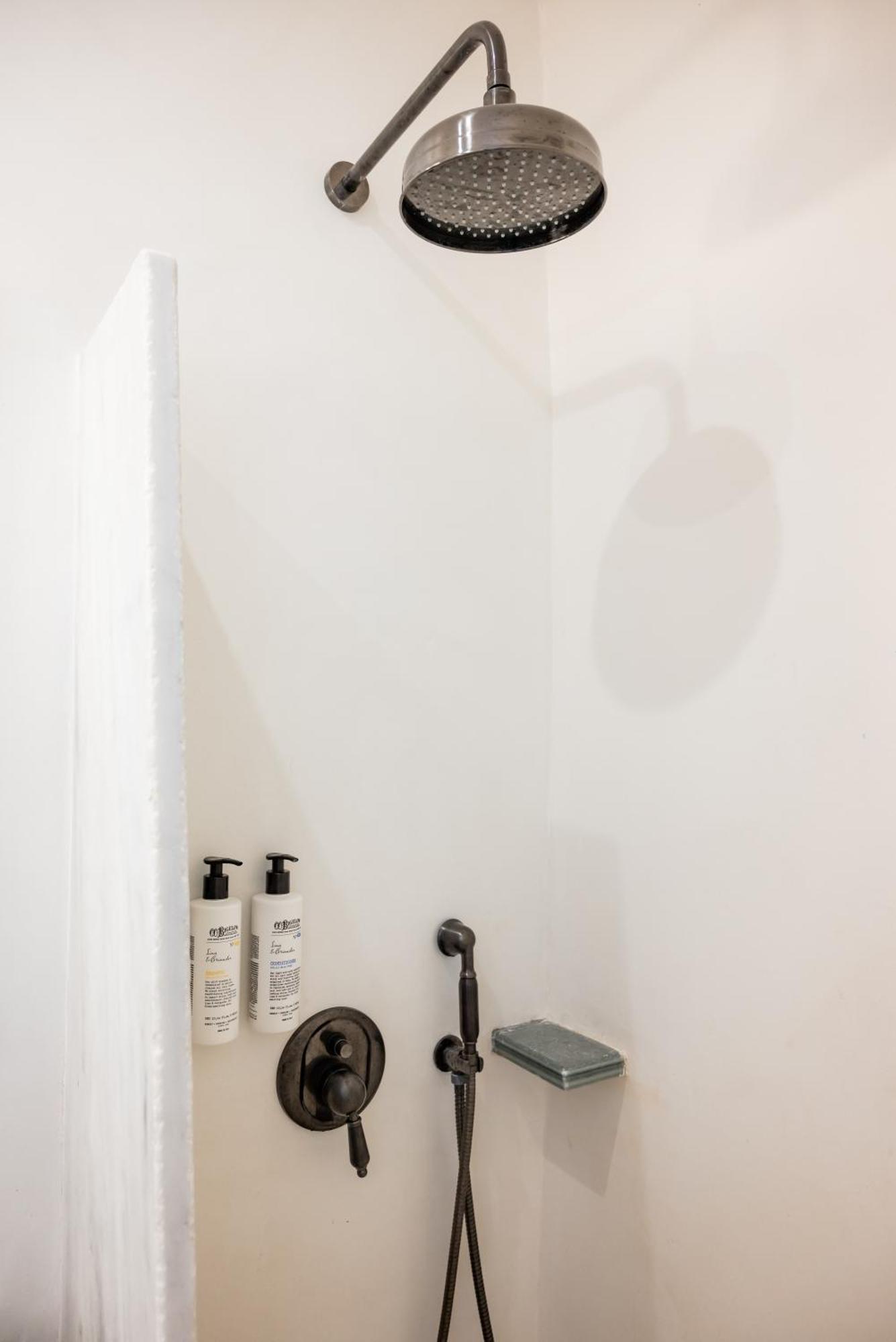 Aniko Suites White Alley Mykonos Town 外观 照片