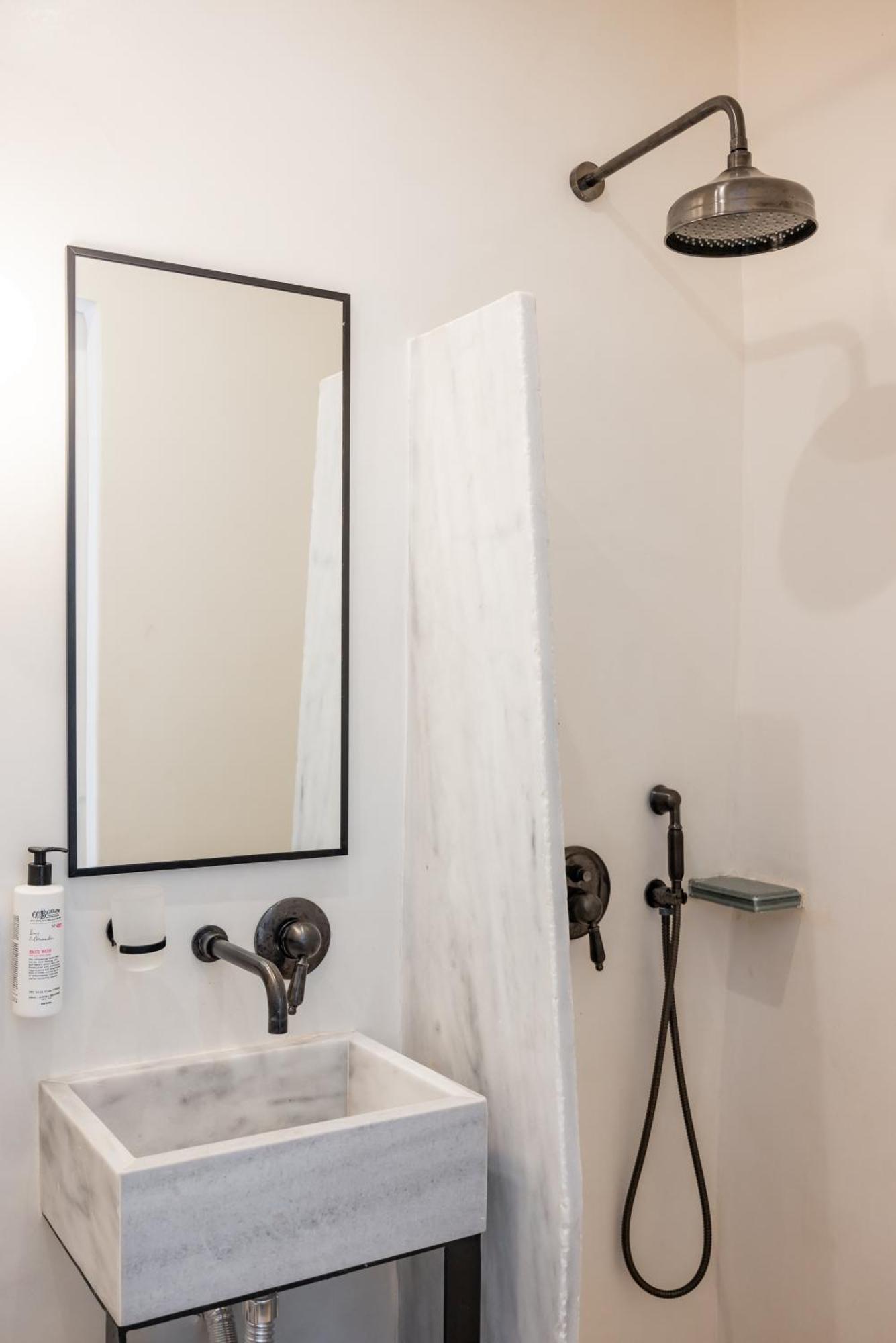 Aniko Suites White Alley Mykonos Town 外观 照片