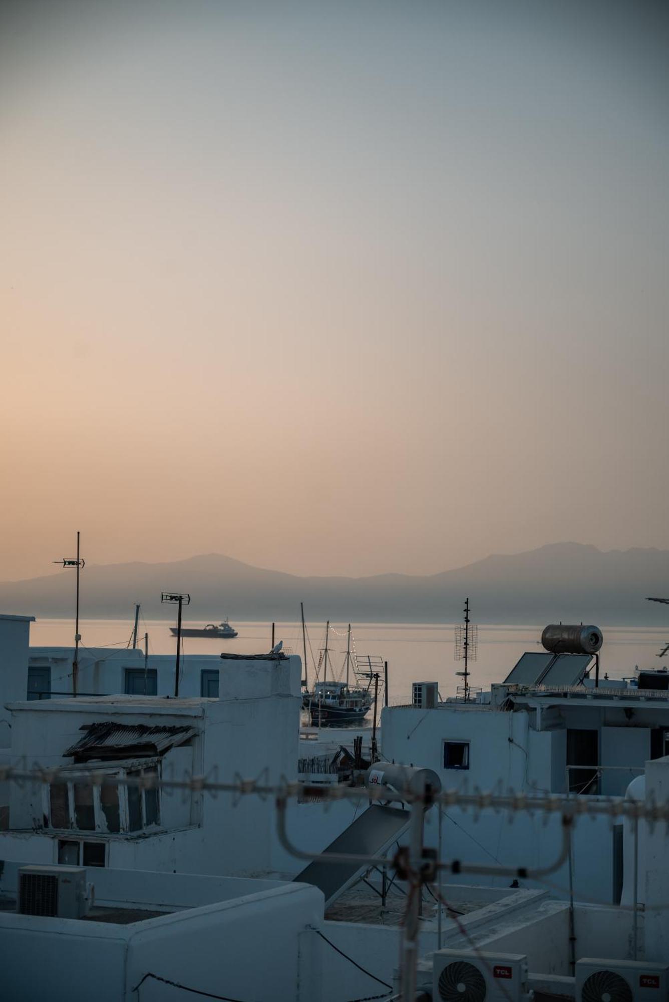 Aniko Suites White Alley Mykonos Town 外观 照片